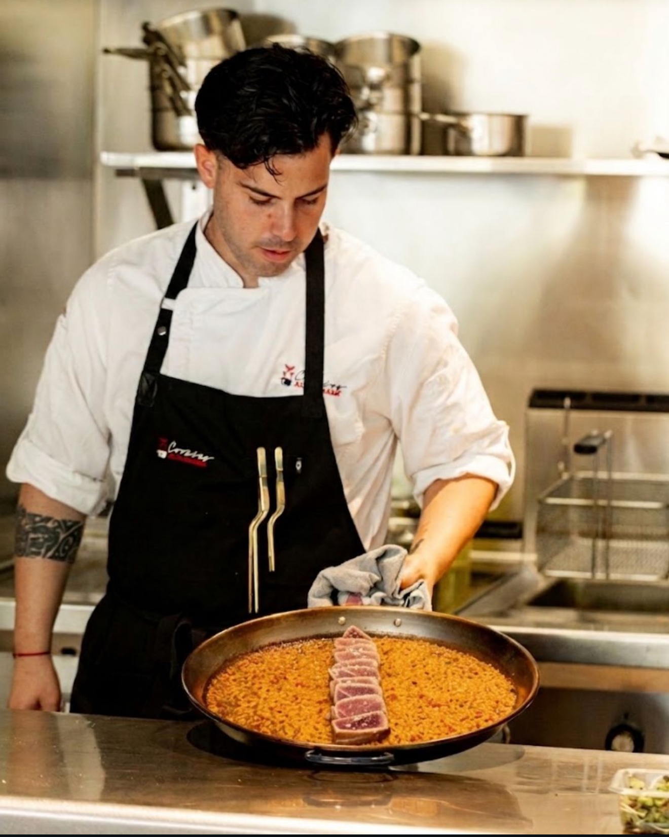 Cooking Almadraba